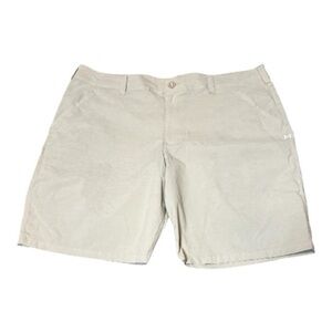 Under Armour Loose Men's Beige Flat Front Shorts Size 42
